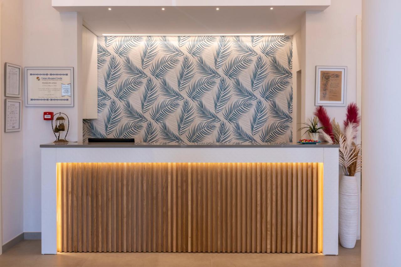 לידו די קאמאיורה Hotel Biagi & Residence מראה חיצוני תמונה