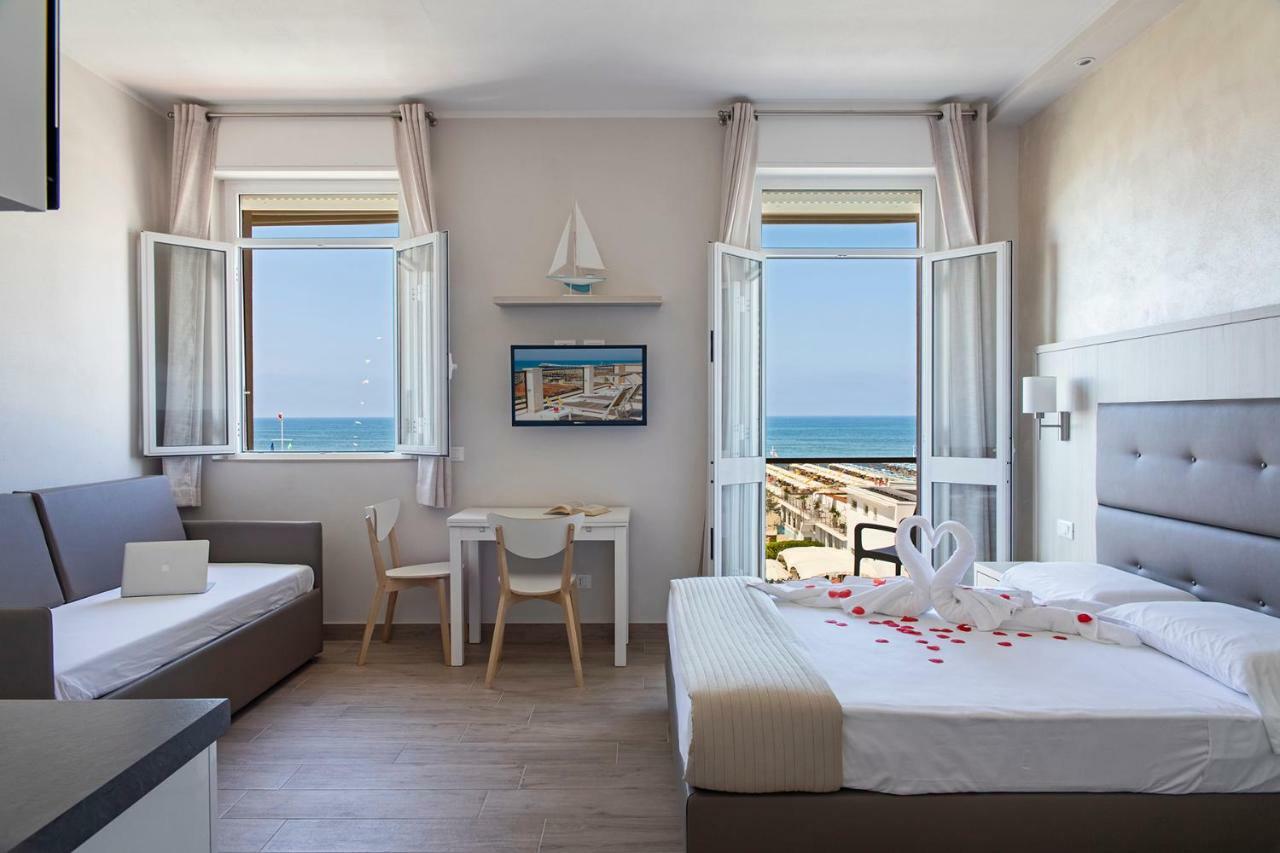 לידו די קאמאיורה Hotel Biagi & Residence מראה חיצוני תמונה