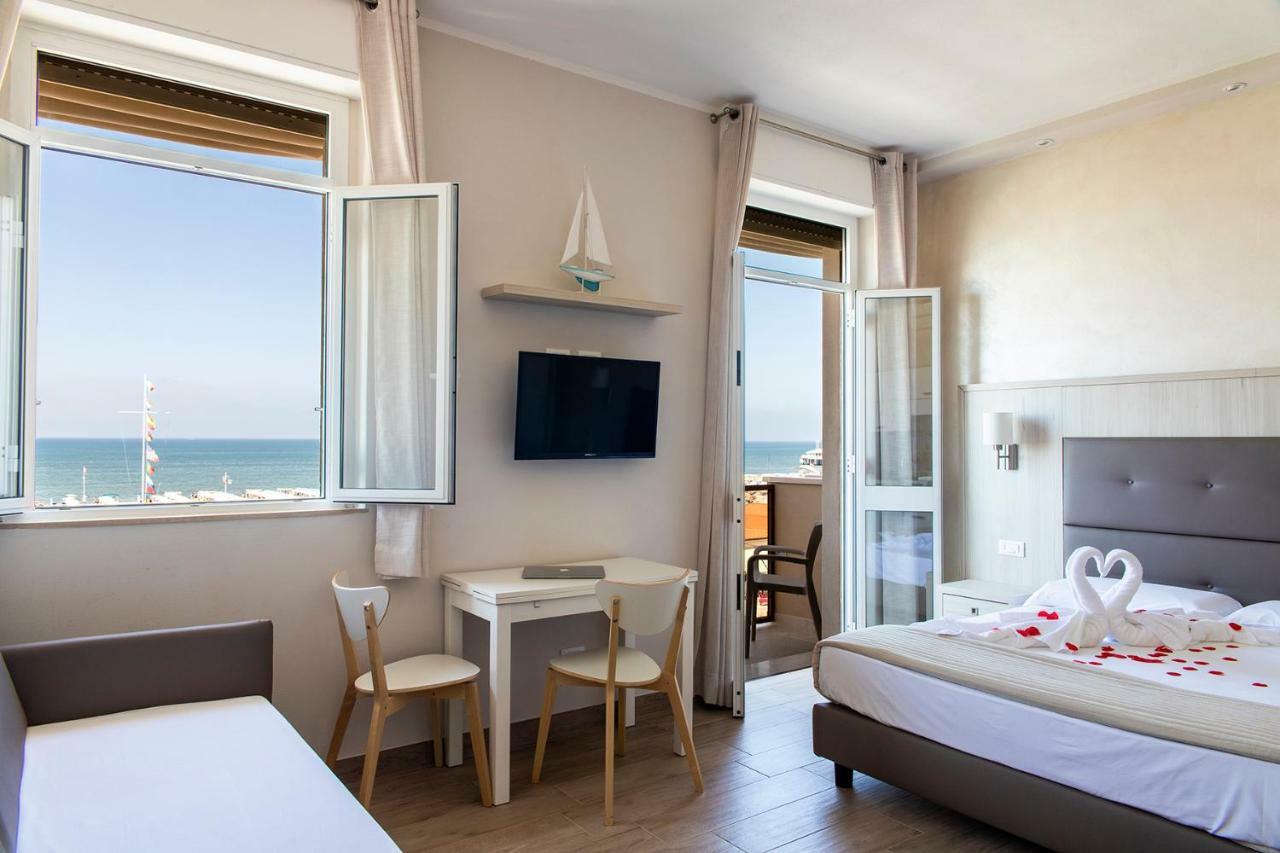 לידו די קאמאיורה Hotel Biagi & Residence מראה חיצוני תמונה